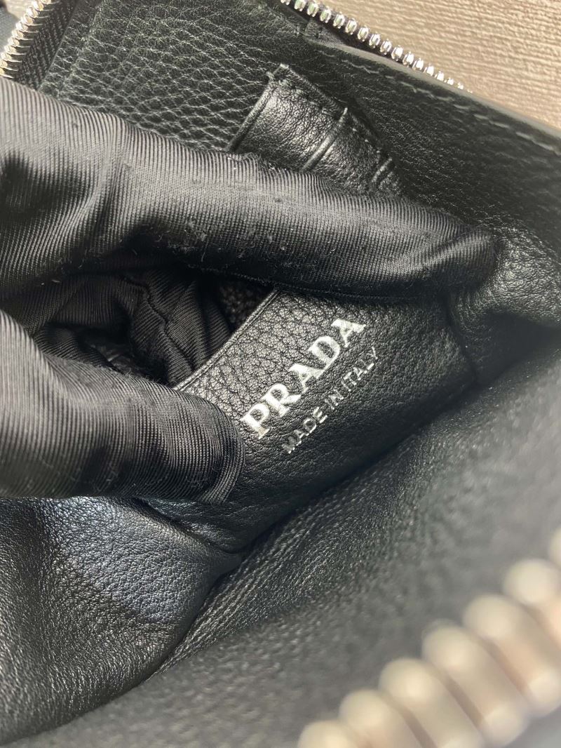 Pra*a waist chest packs